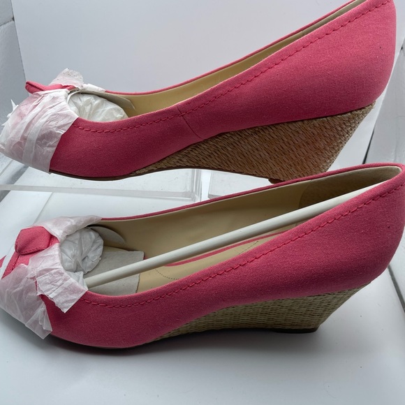 ISSAAC MIZRAHI pink wedge shoes 10w - Picture 7 of 16
